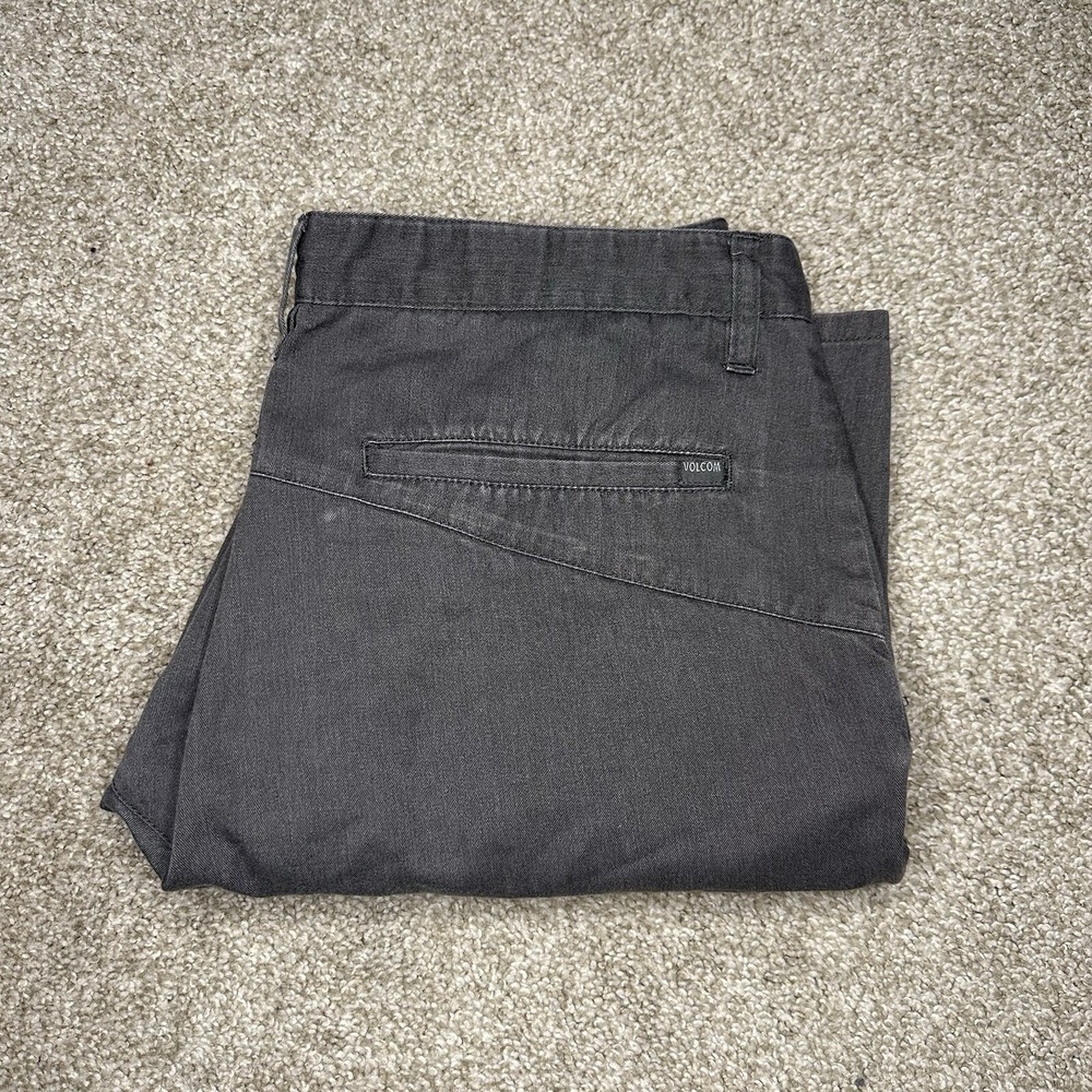 Volcom Chino Shorts Men's Size 34 Charcoal Gray Y2k Skate Surf - Picture 6 of 10